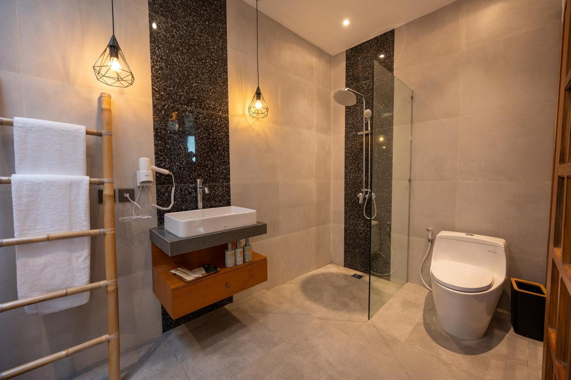 Villa Kairos By Omkara Experience Ubud